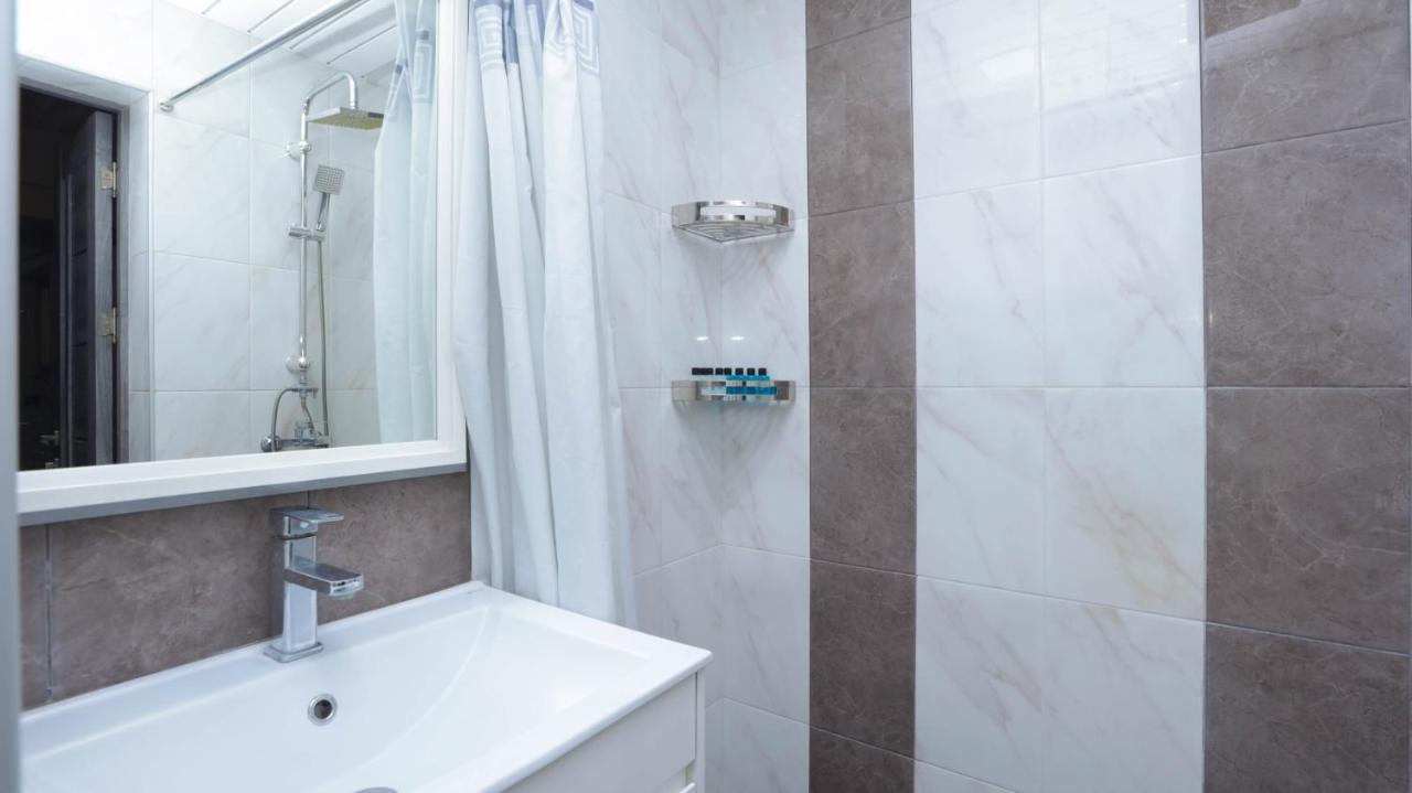 Stay Inn Apartments On Amiryan 15 Jerevan Buitenkant foto