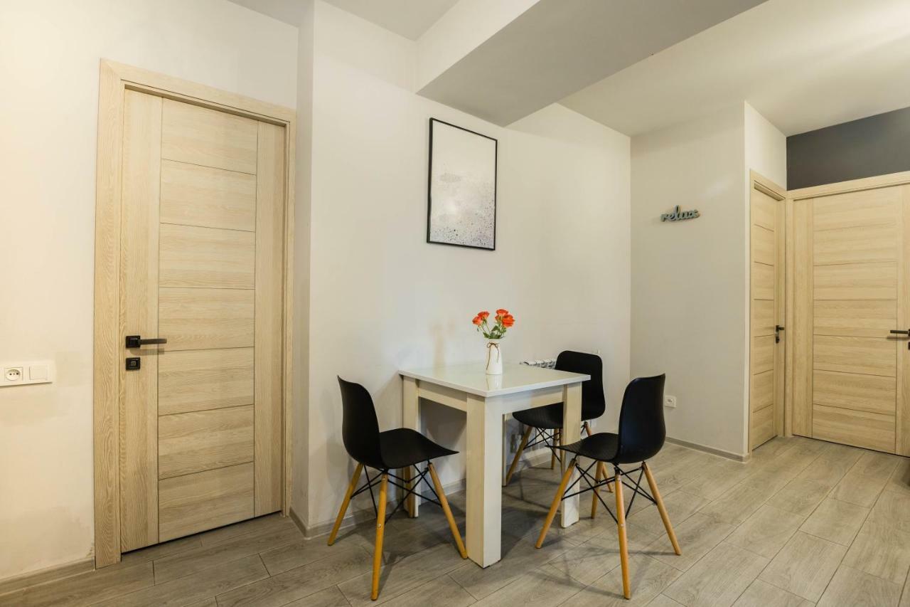 Stay Inn Apartments On Amiryan 15 Jerevan Buitenkant foto