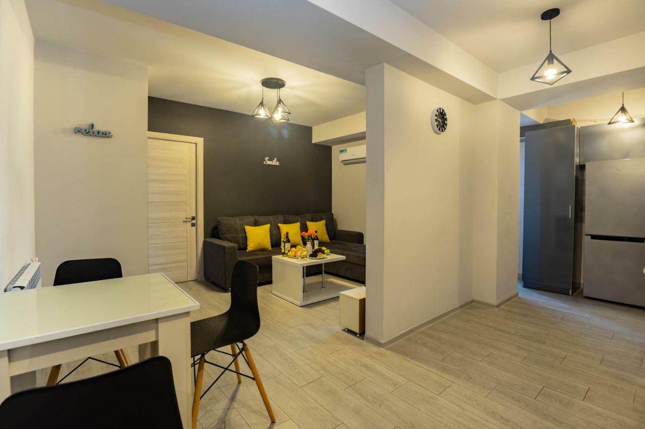 Stay Inn Apartments On Amiryan 15 Jerevan Buitenkant foto